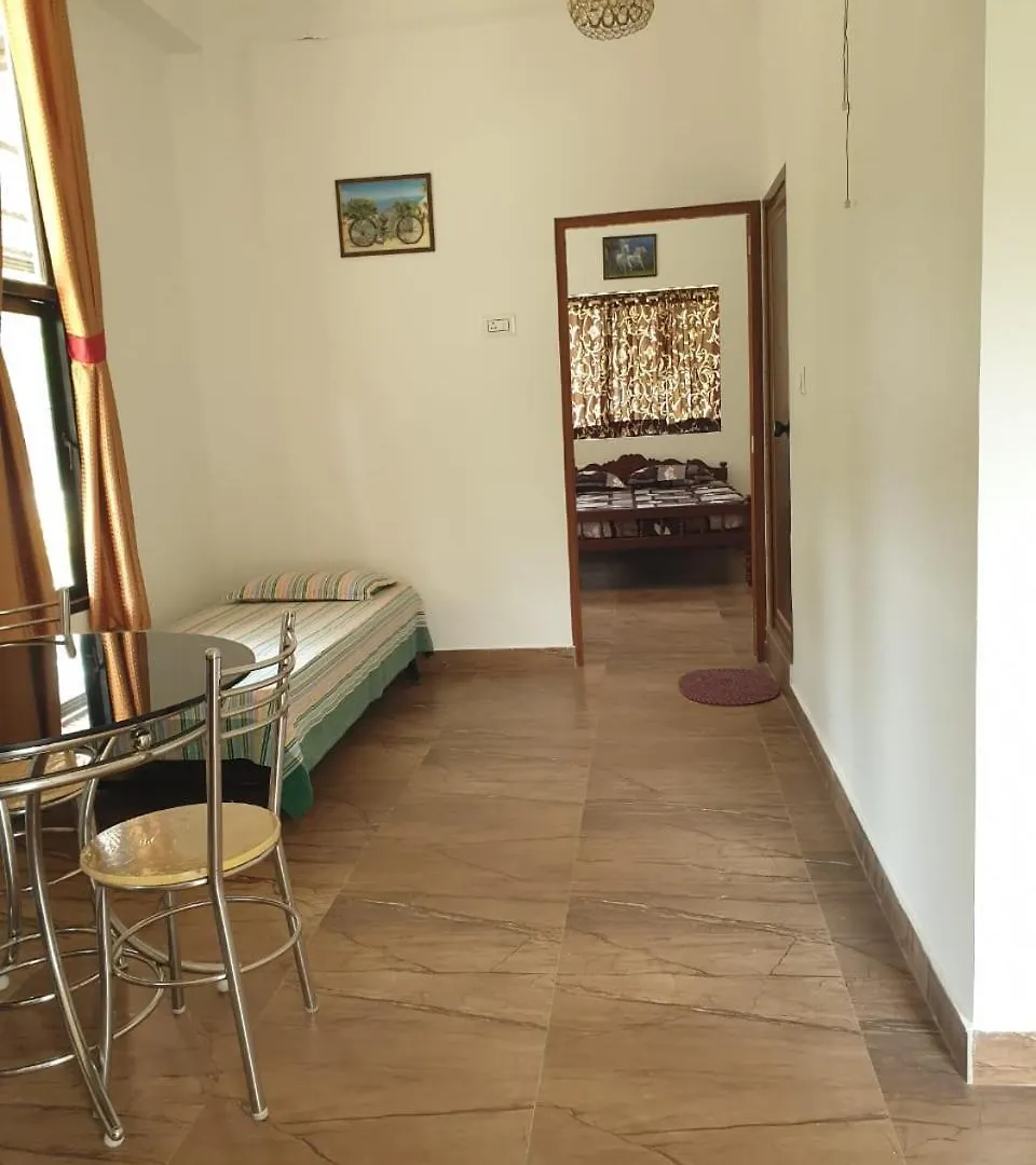 Apartment Tushara Homestay Paithalmala